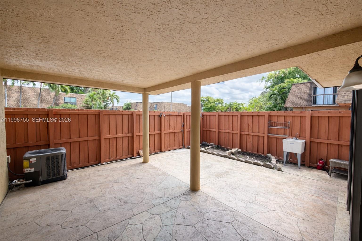 2455 W 67th Pl #10-14 Hialeah, FL 33016