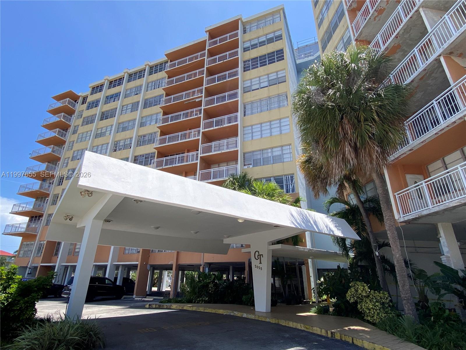 2025 NE 164th St #708