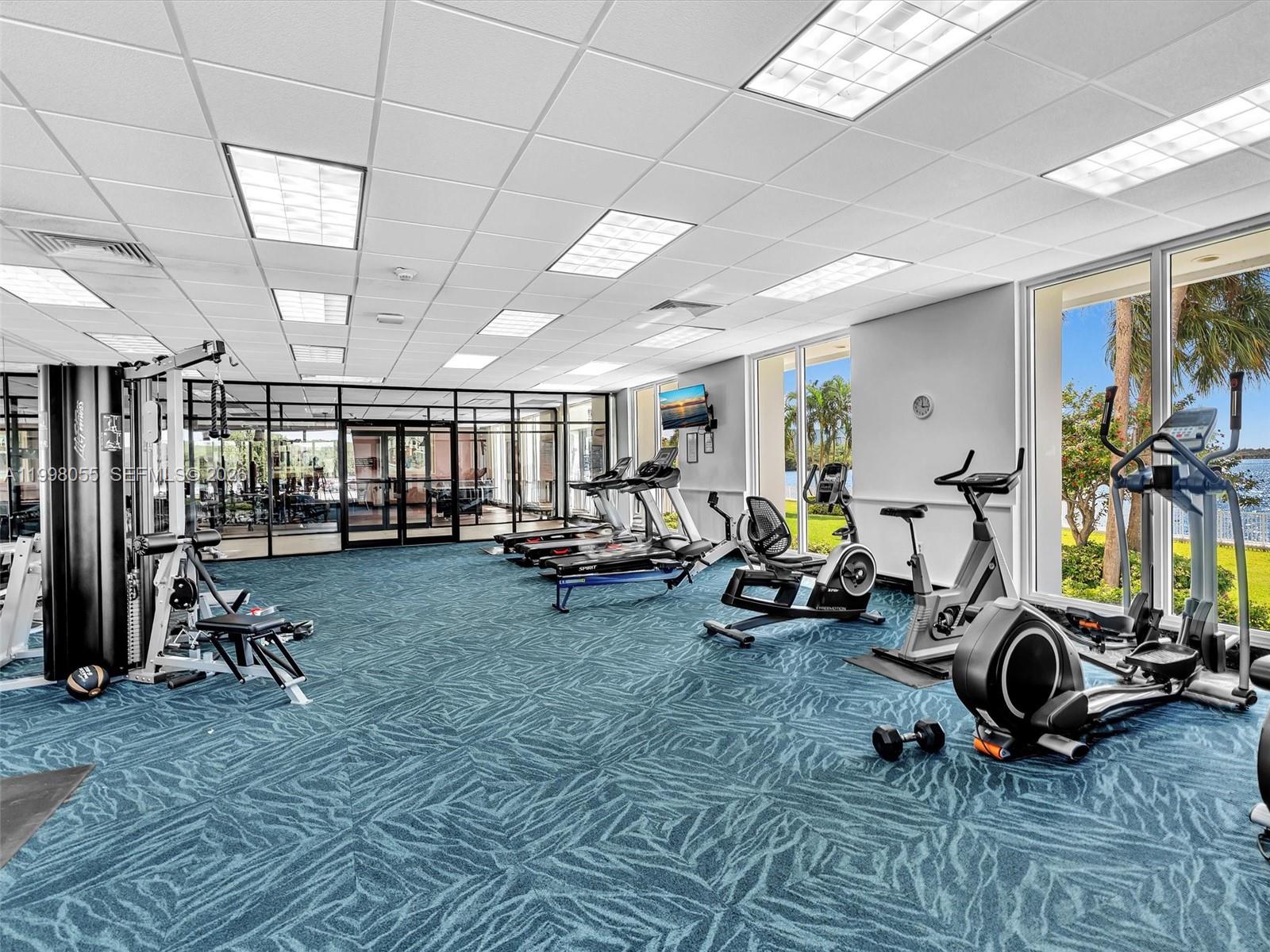 image Arlen House West51