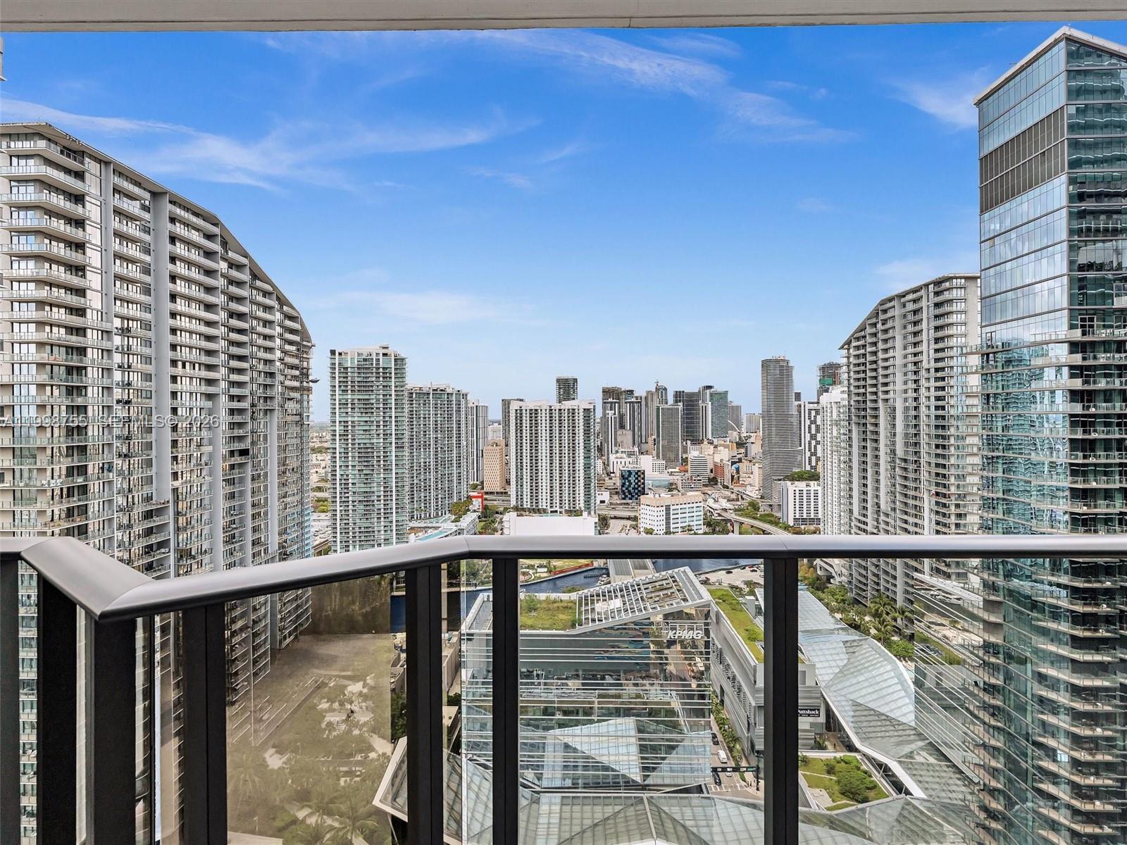 image Brickell Heights East9