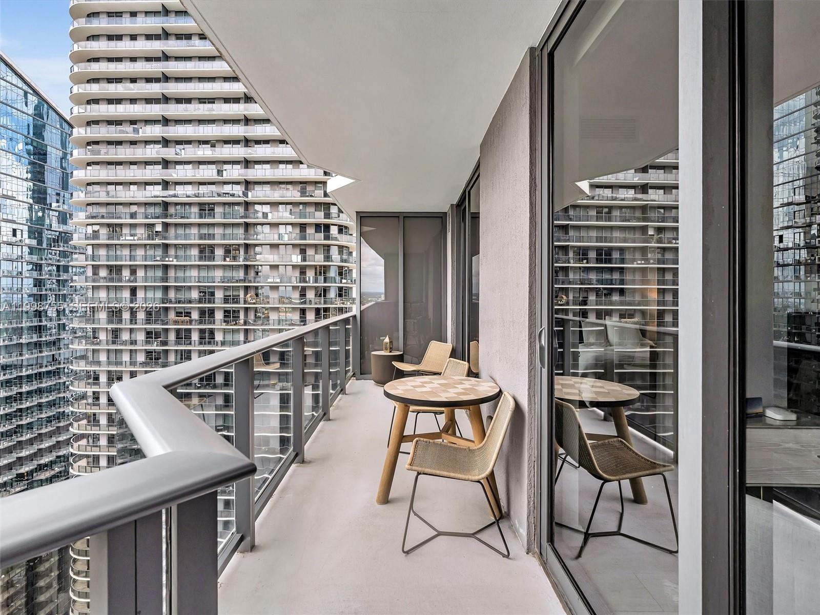 image Brickell Heights East11