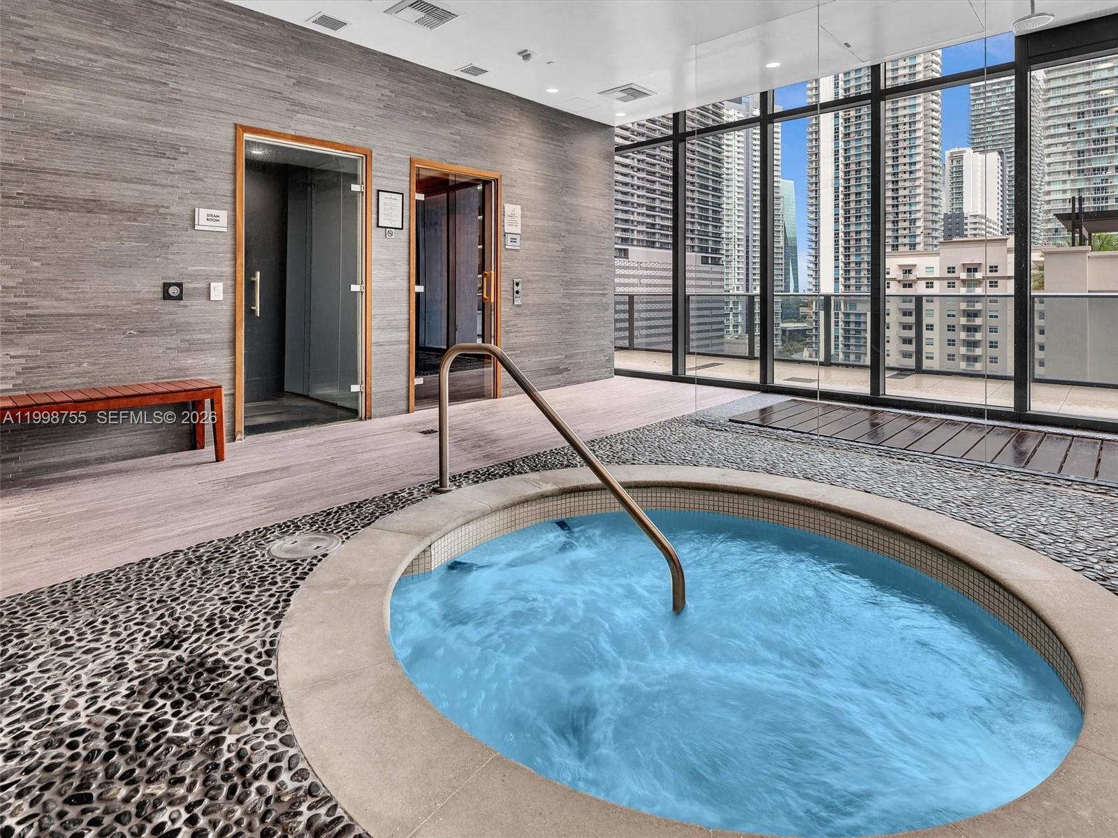image Brickell Heights East27