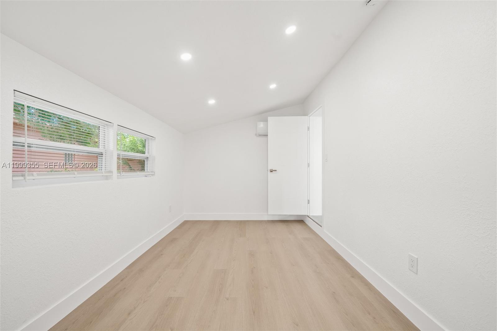 3061 NW 2nd St Fort Lauderdale, FL 33311