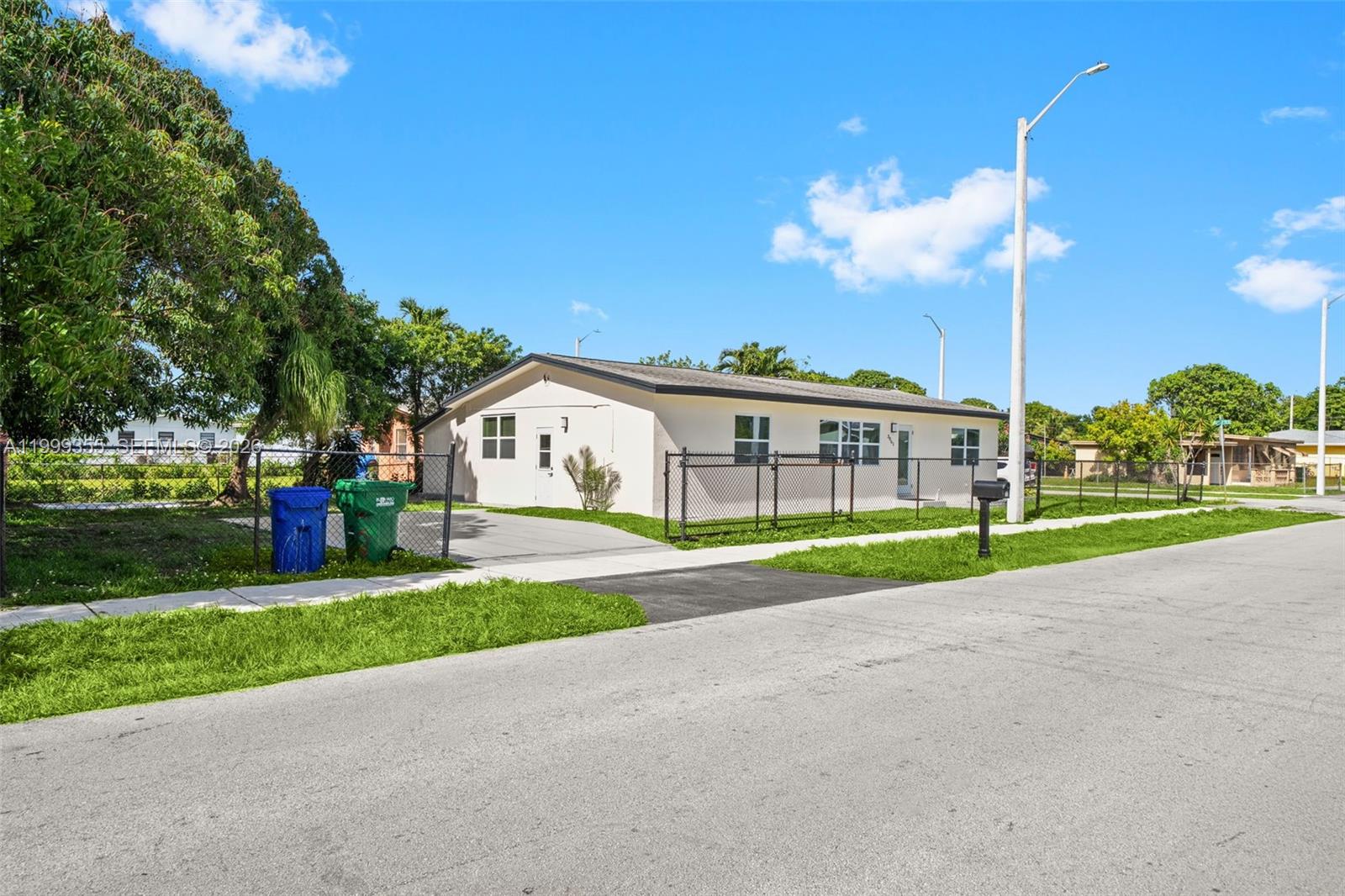 3061 NW 2nd St Fort Lauderdale, FL 33311