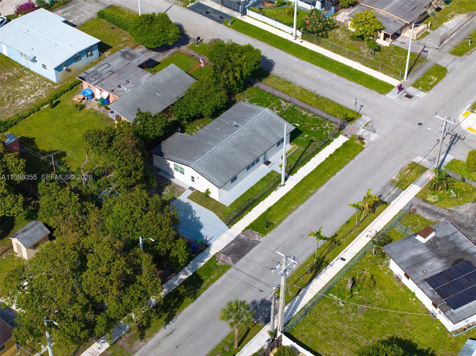 3061 NW 2nd St Fort Lauderdale, FL 33311