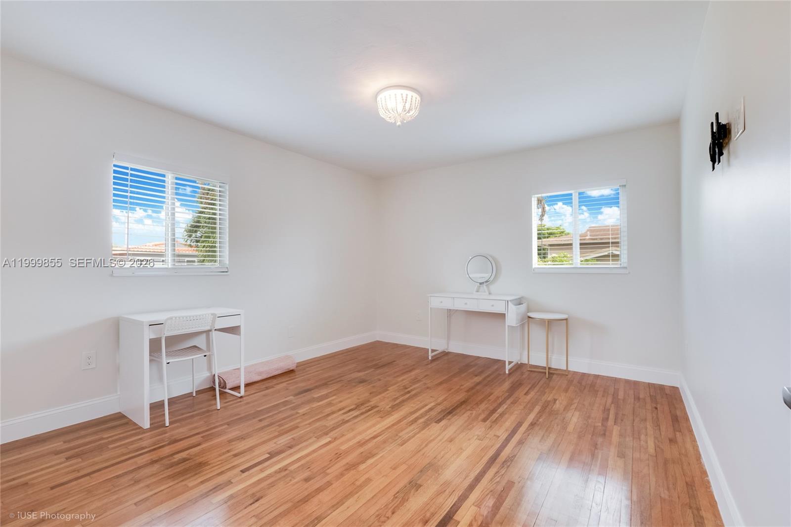 9975 SW 85th St Miami, FL 33173