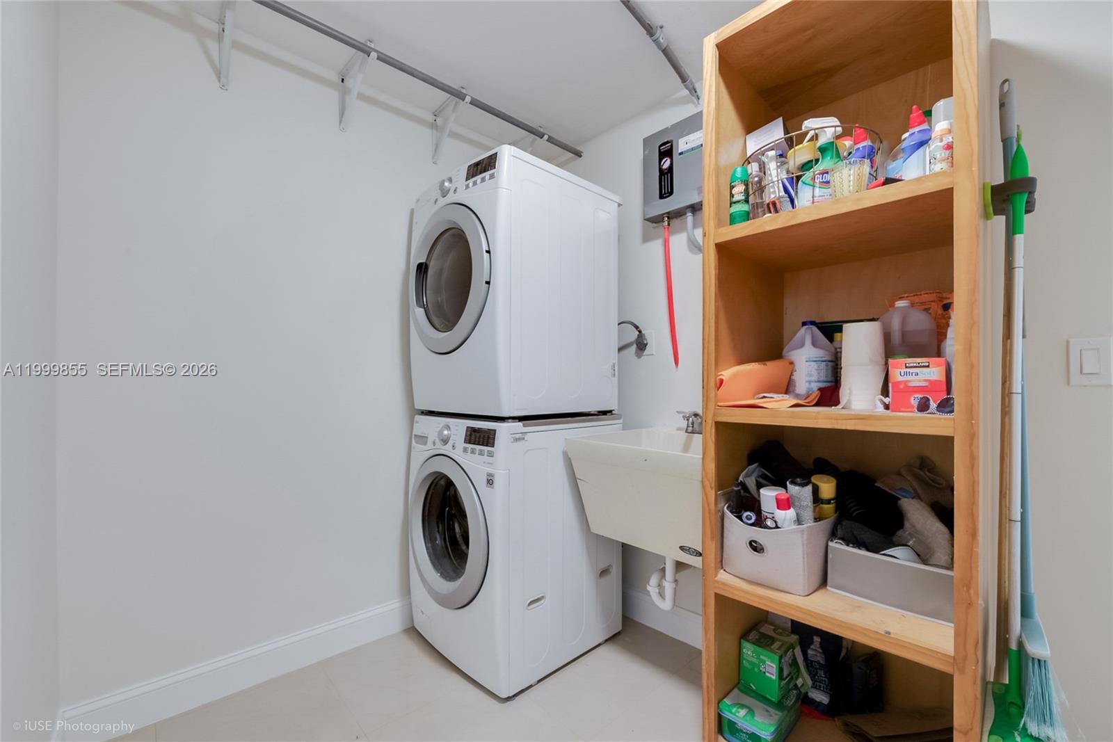 9975 SW 85th St Miami, FL 33173