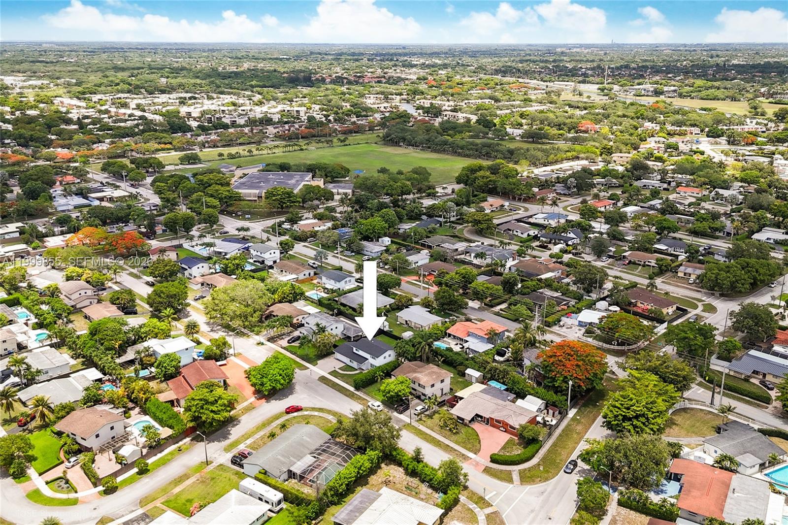 9975 SW 85th St Miami, FL 33173