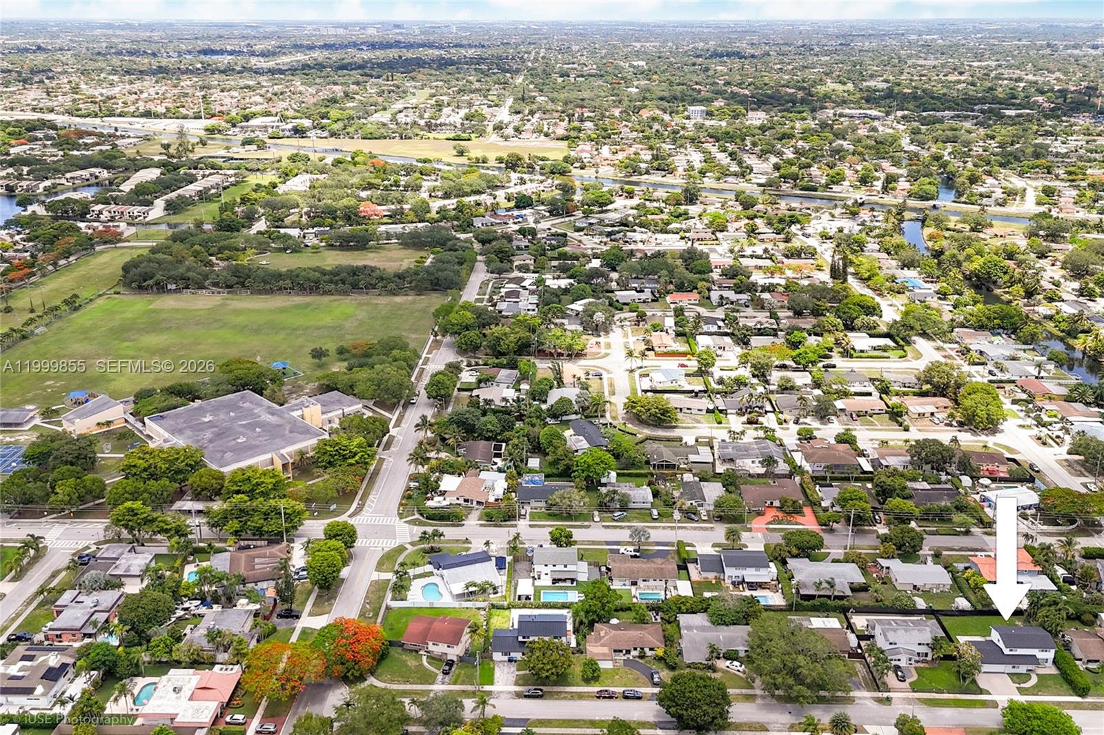 9975 SW 85th St Miami, FL 33173