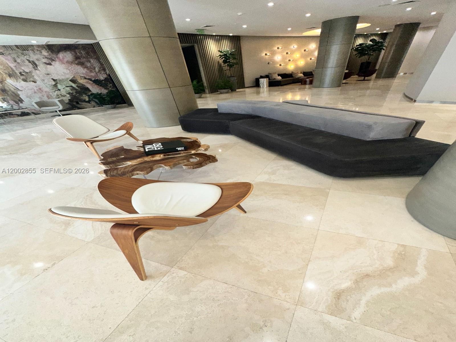 image Harbour House10