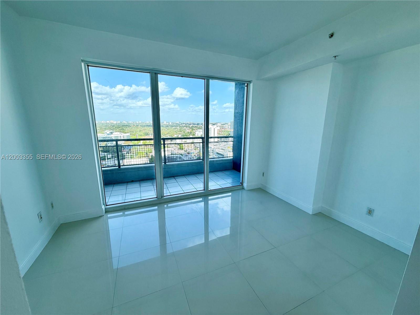 image Infinity at Brickell15