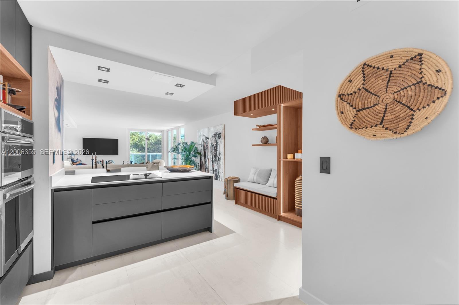 image Arlen House East9