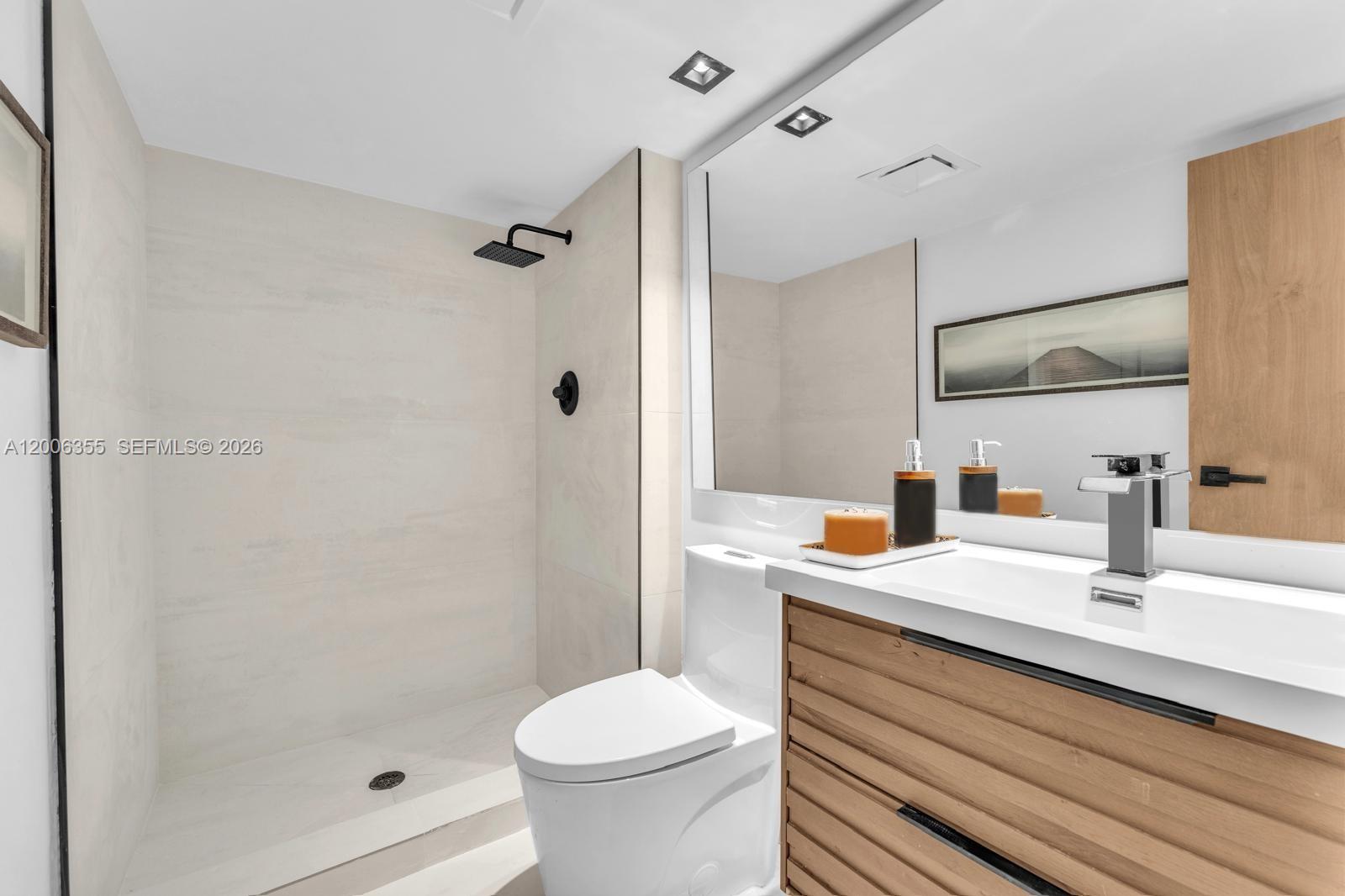 image Arlen House East19
