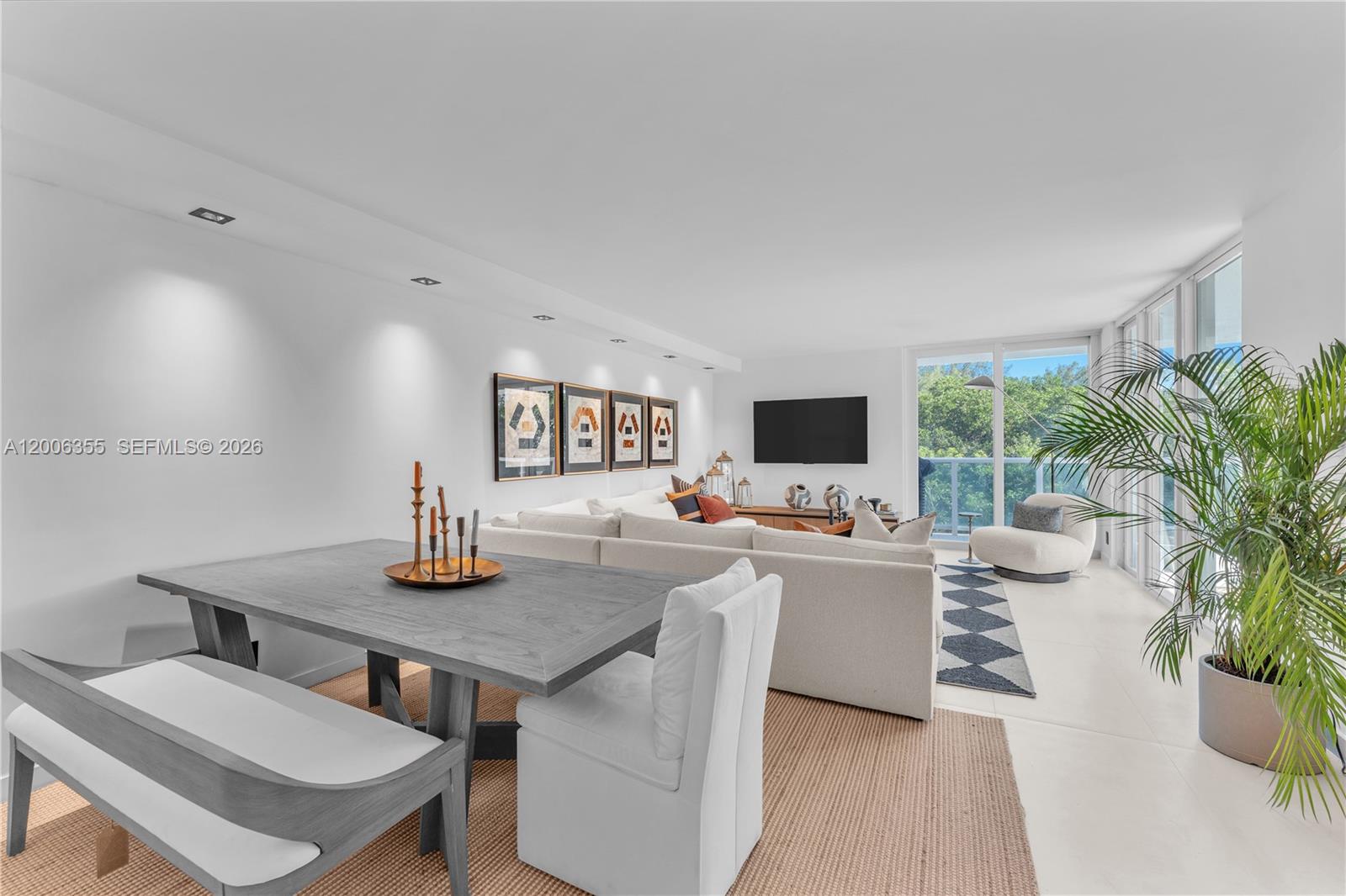 image Arlen House East3