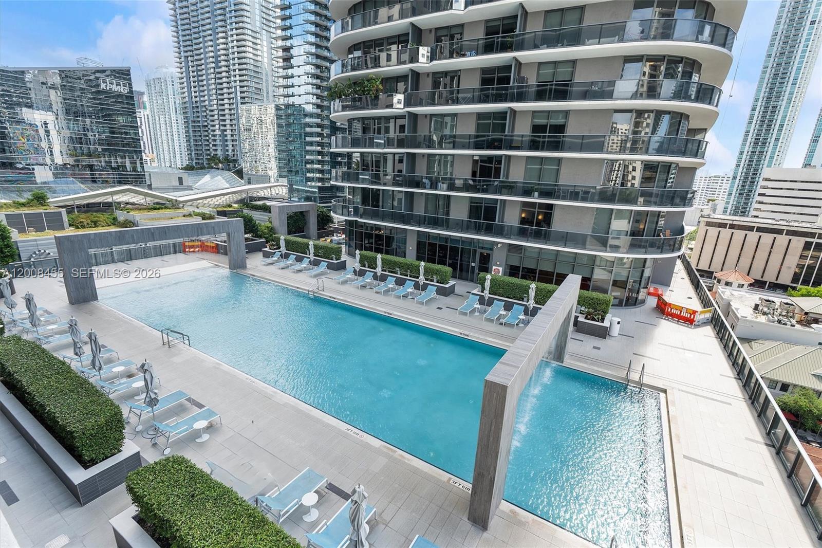 55 SW 9th St #1103 Miami, FL 33130
