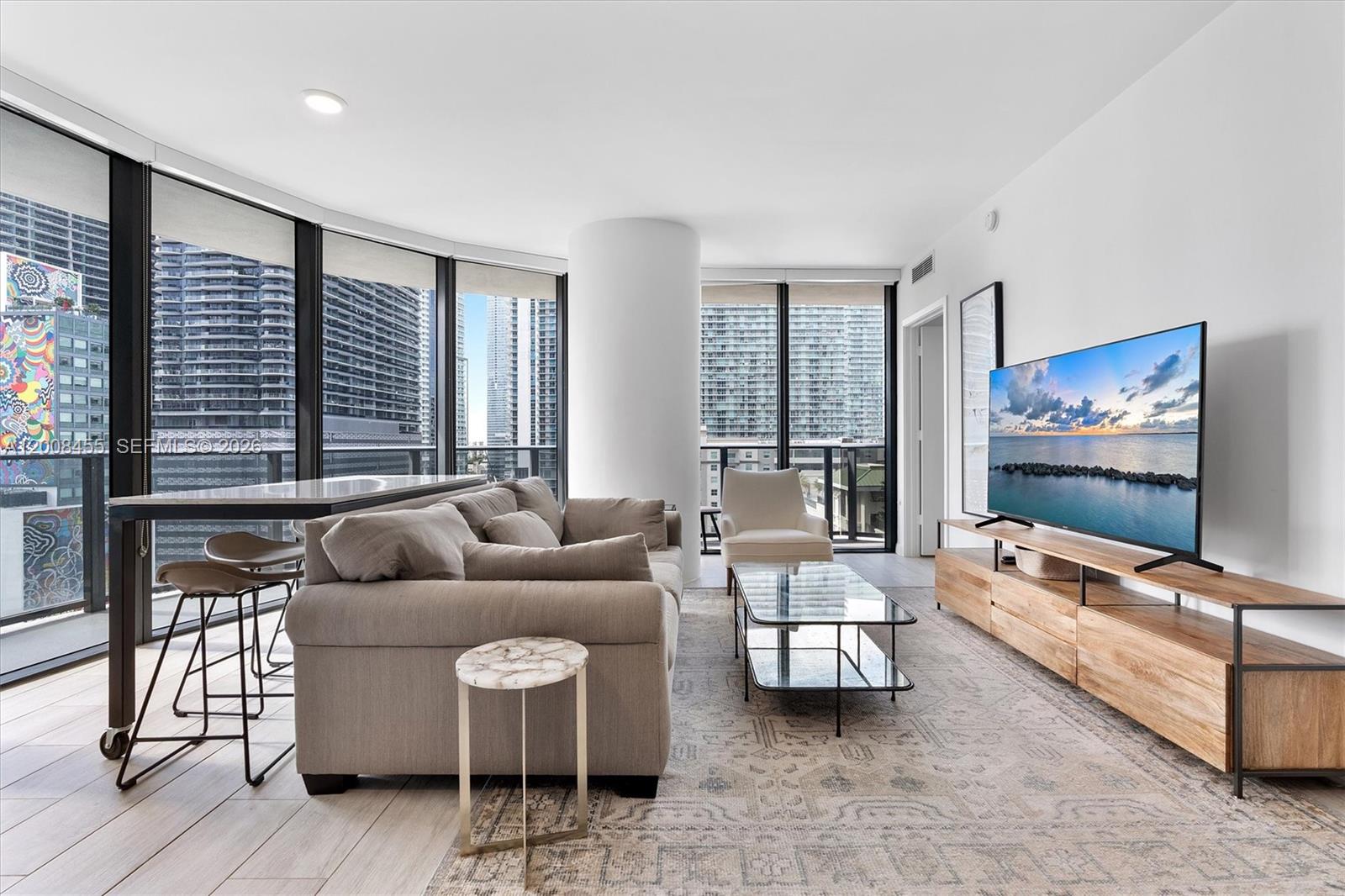 55 SW 9th St #1103 Miami, FL 33130