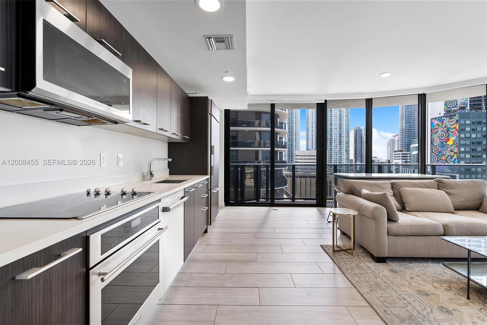 55 SW 9th St #1103 Miami, FL 33130
