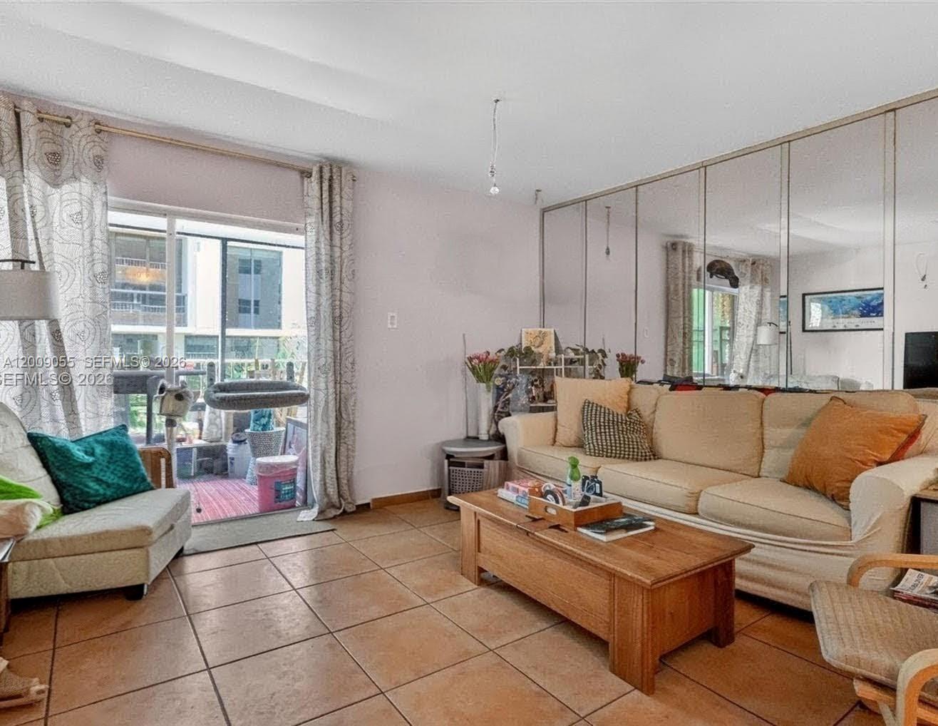 3304 Virginia St #3D Miami, FL 33133