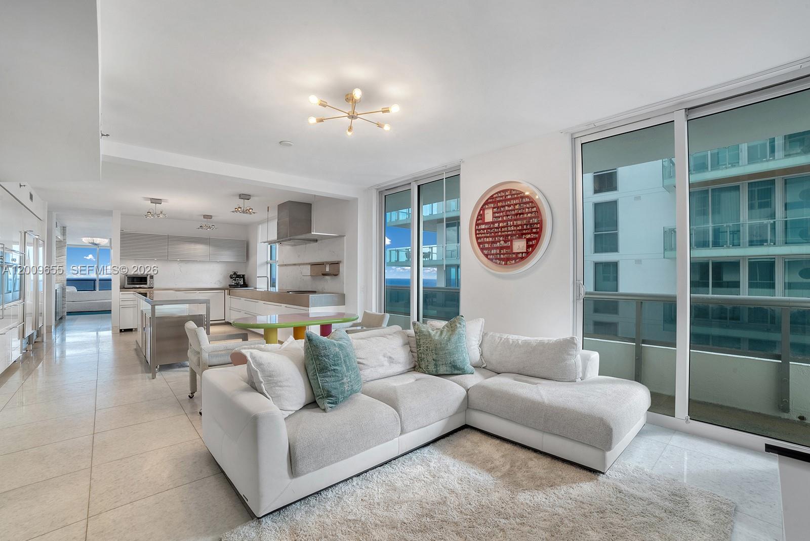 5801 Collins Ave #1200 Miami Beach, FL 33140
