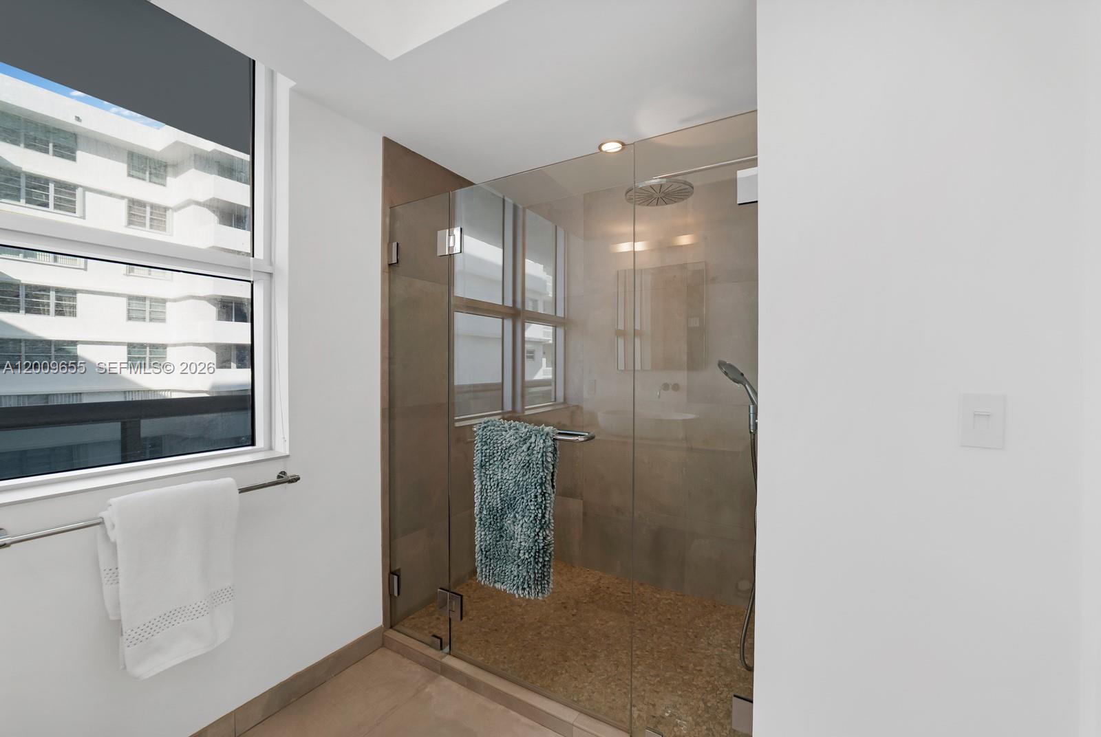 5801 Collins Ave #1200 Miami Beach, FL 33140