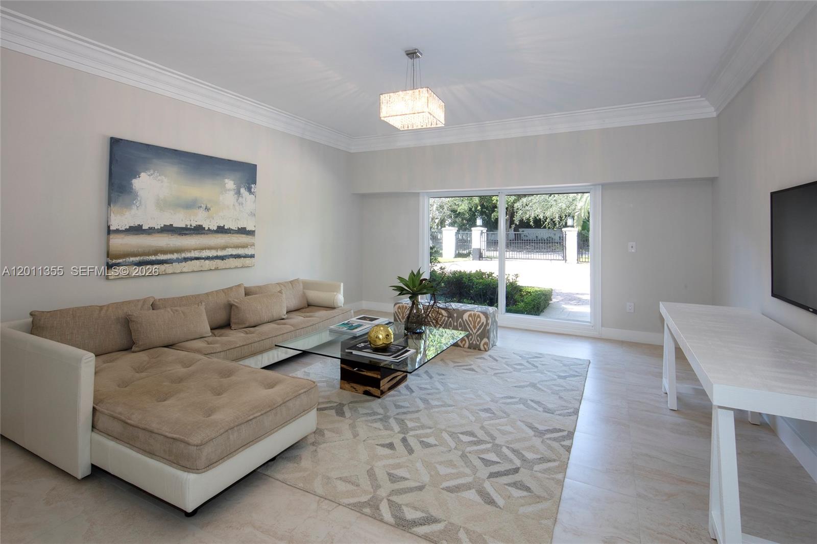 413 Santurce Ave Coral Gables, FL 33143