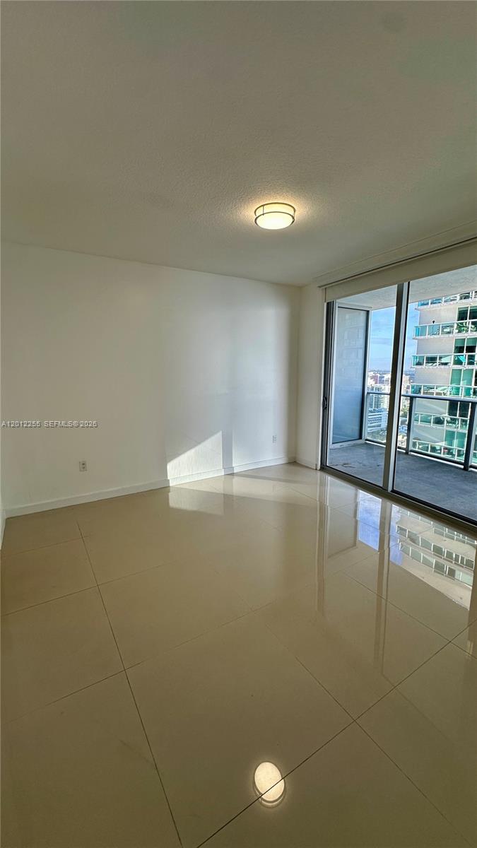 image Aria on the Bay23
