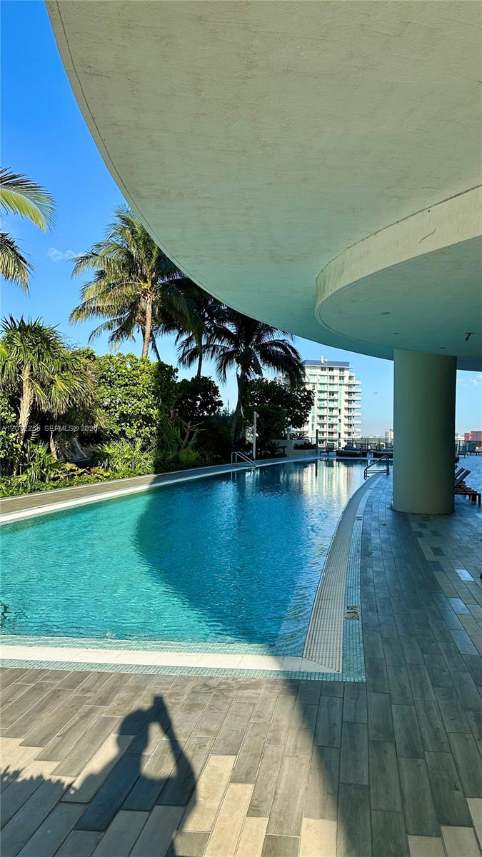 image Aria on the Bay55