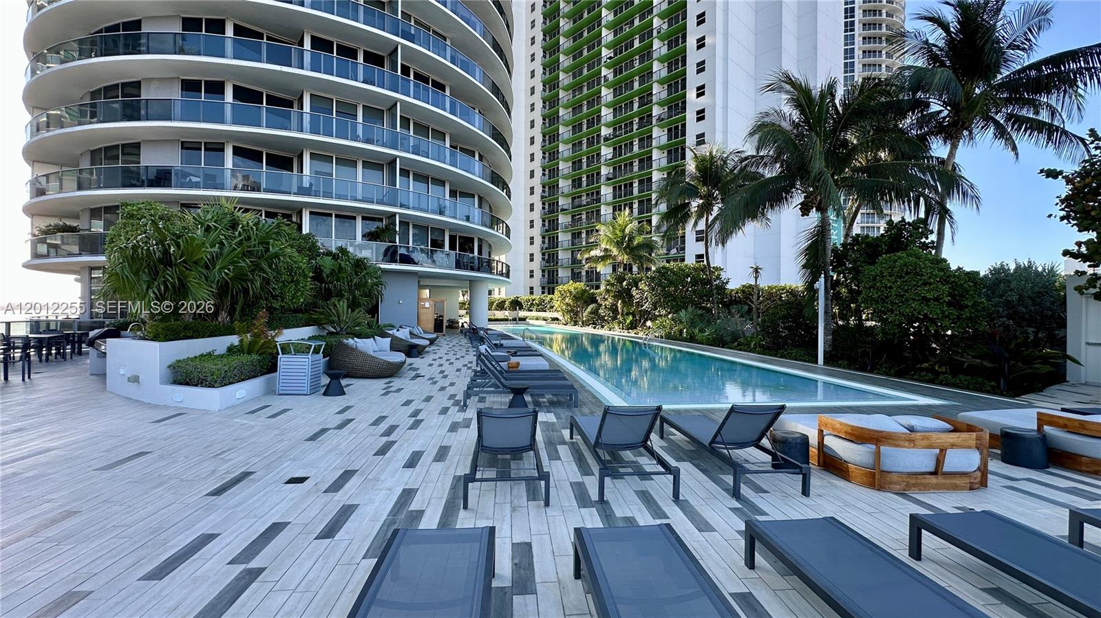 image Aria on the Bay59