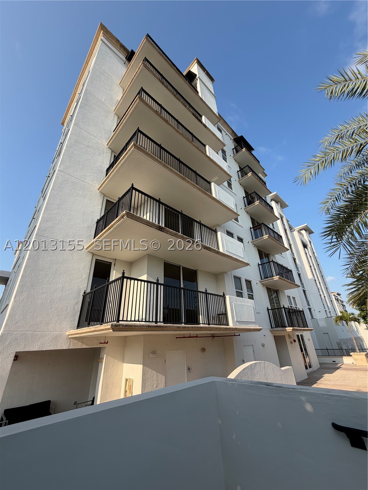 4100 Salzedo St #508