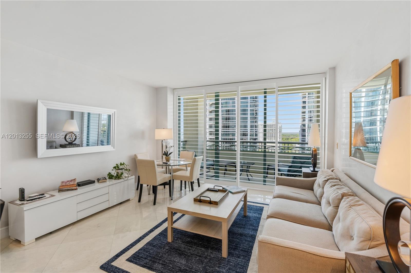 image Ritz-Carlton Coconut Grove1