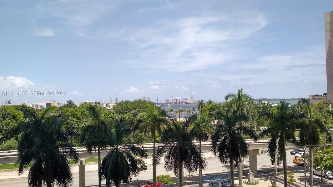 image 50 Biscayne8