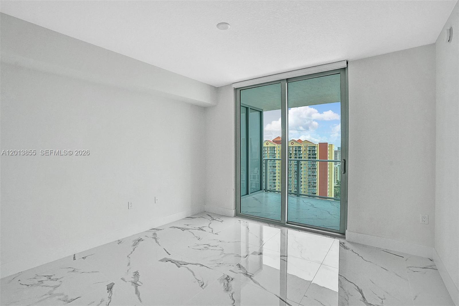 330 Sunny Isles Blvd #5-2205 Sunny Isles Beach, FL 33160