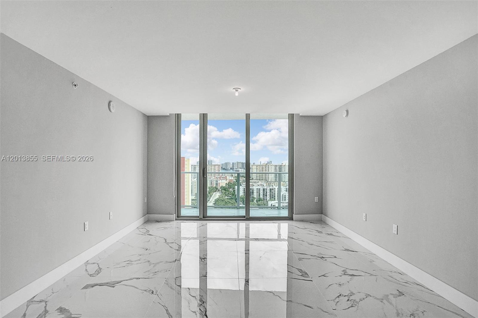 330 Sunny Isles Blvd #5-2205 Sunny Isles Beach, FL 33160