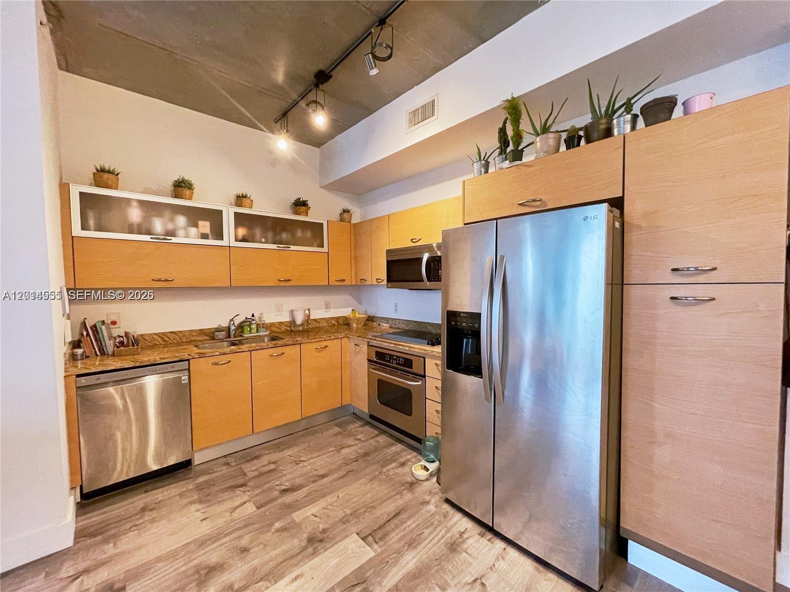 image Uptown Lofts2