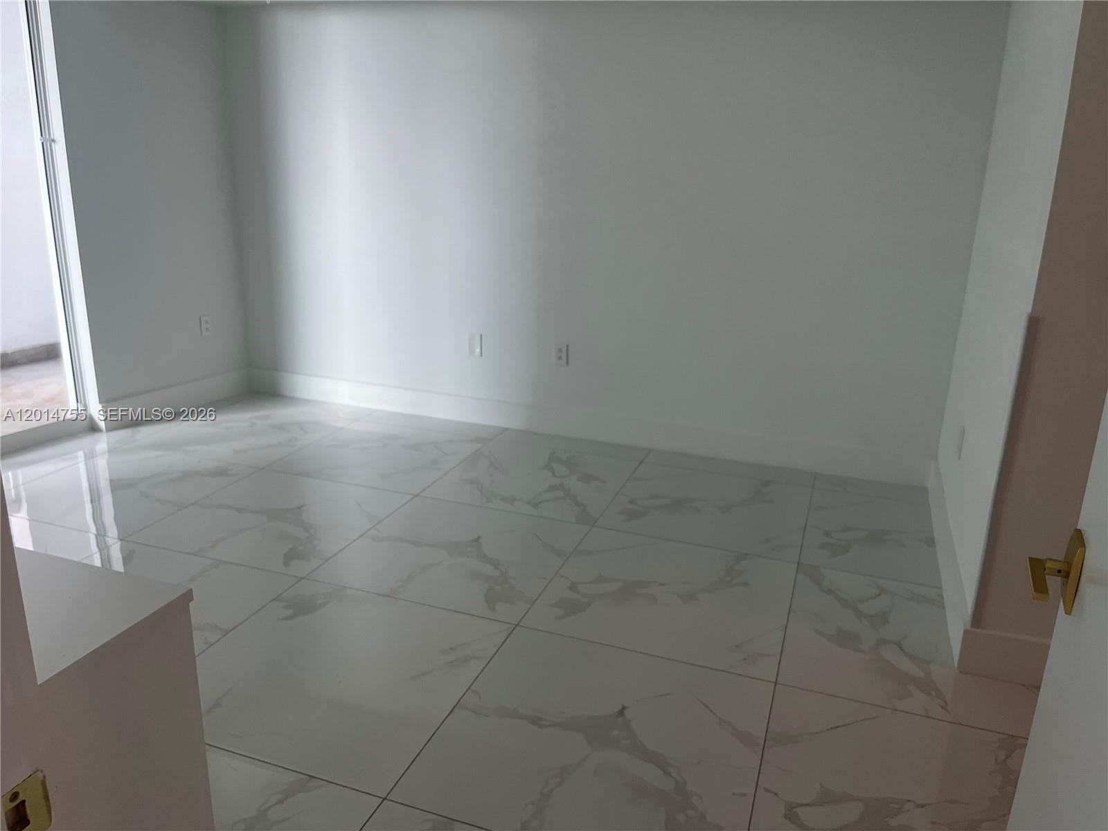 1800 N Bayshore Dr #614 Miami, FL 33132