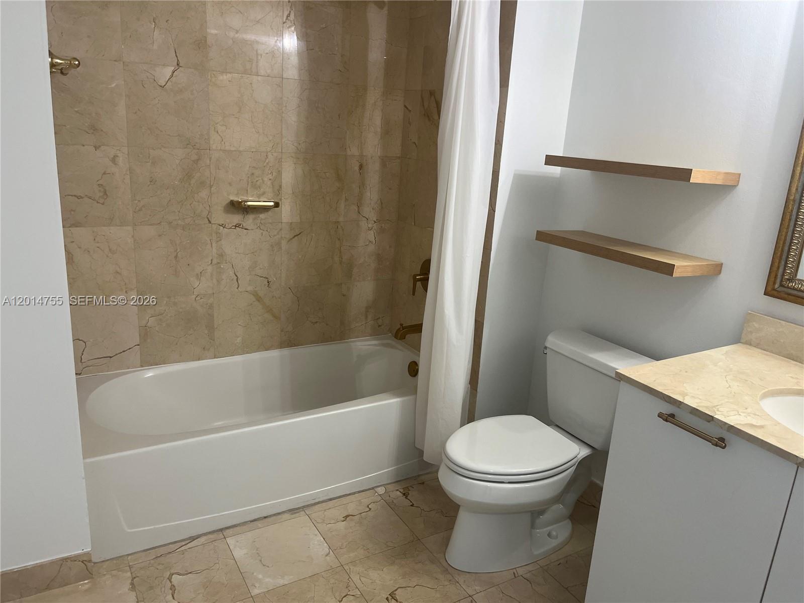 1800 N Bayshore Dr #614 Miami, FL 33132