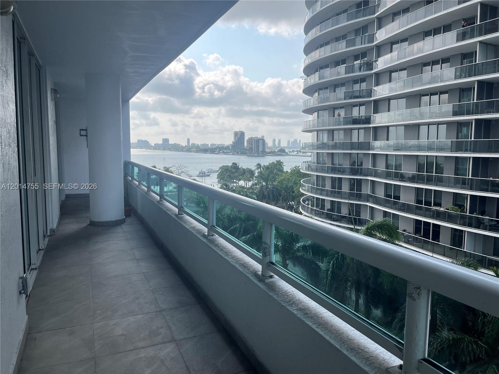1800 N Bayshore Dr #614 Miami, FL 33132