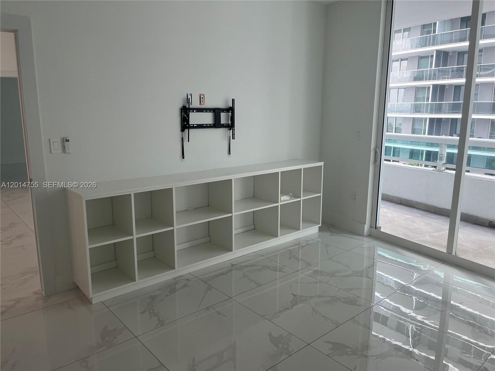 1800 N Bayshore Dr #614 Miami, FL 33132