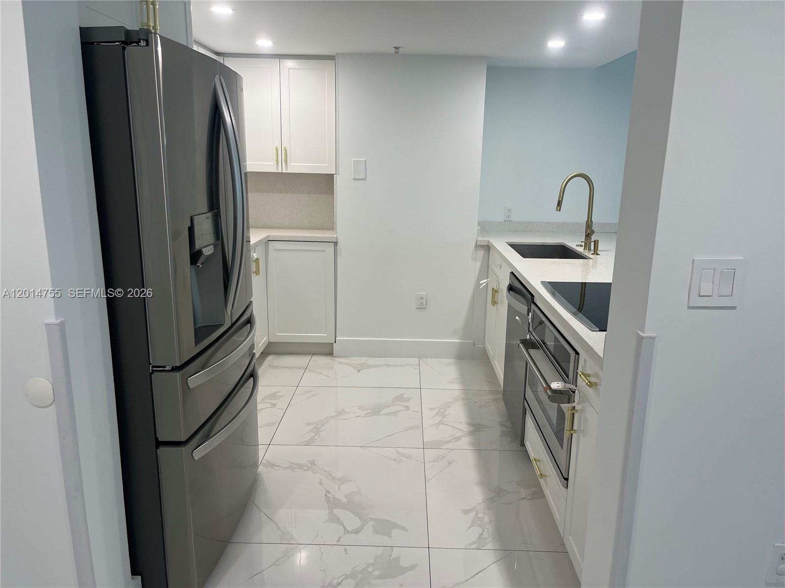 1800 N Bayshore Dr #614 Miami, FL 33132