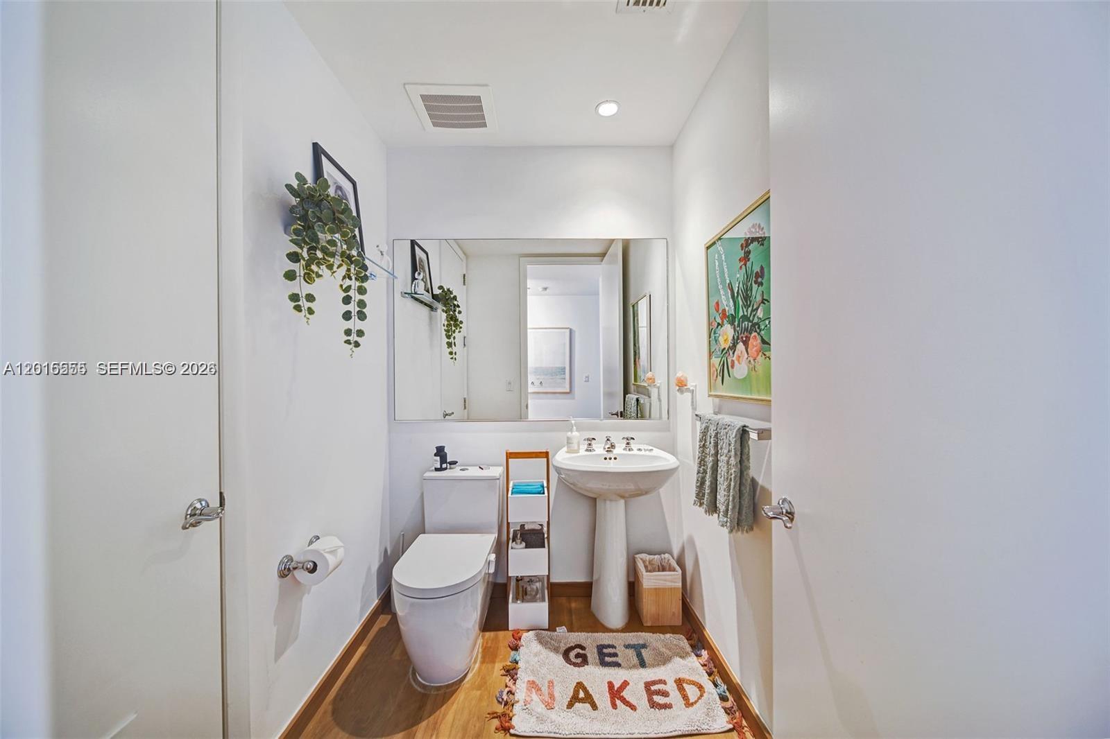 100 S Pointe Dr #1608 Miami Beach, FL 33139