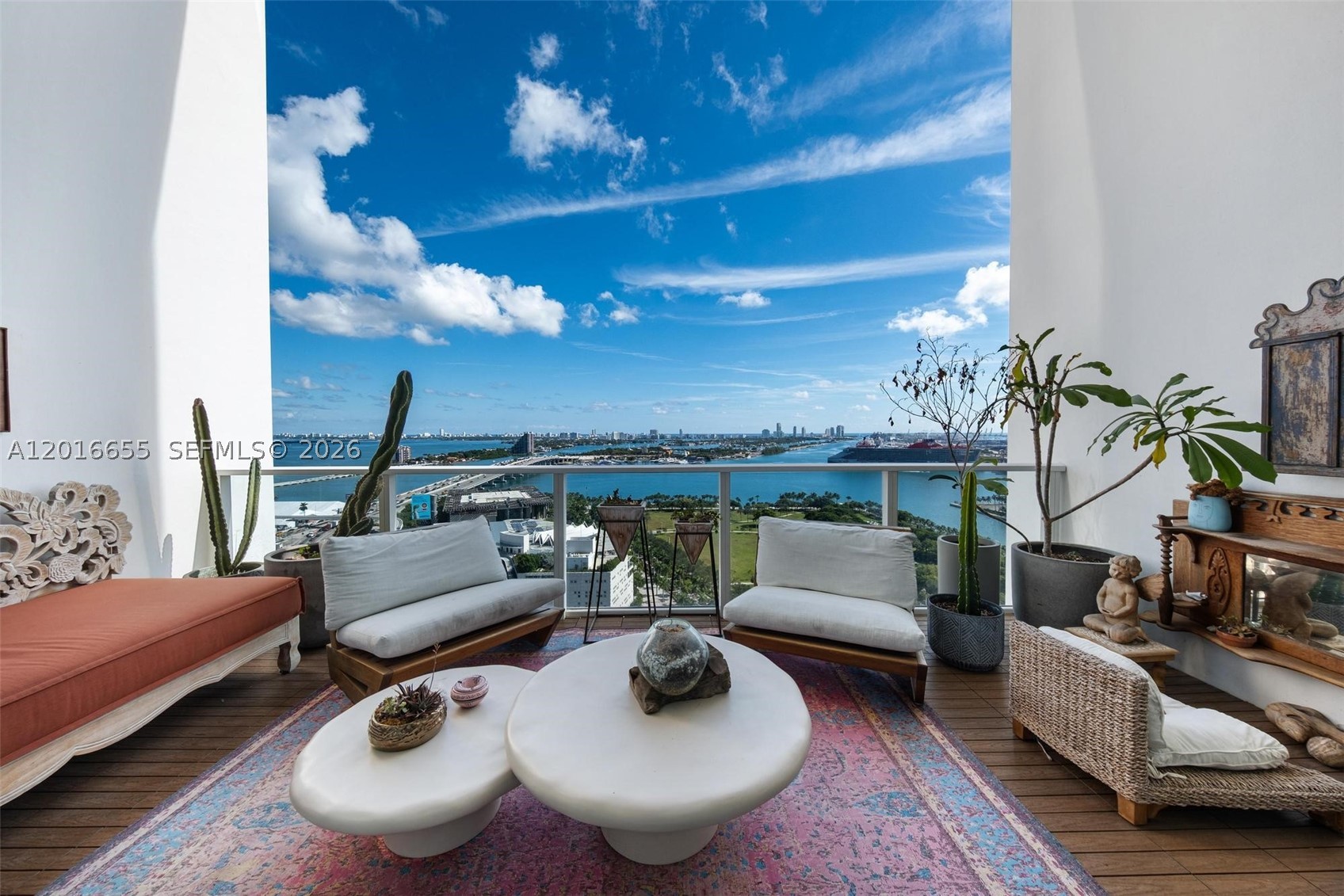 image Ten Museum Park3