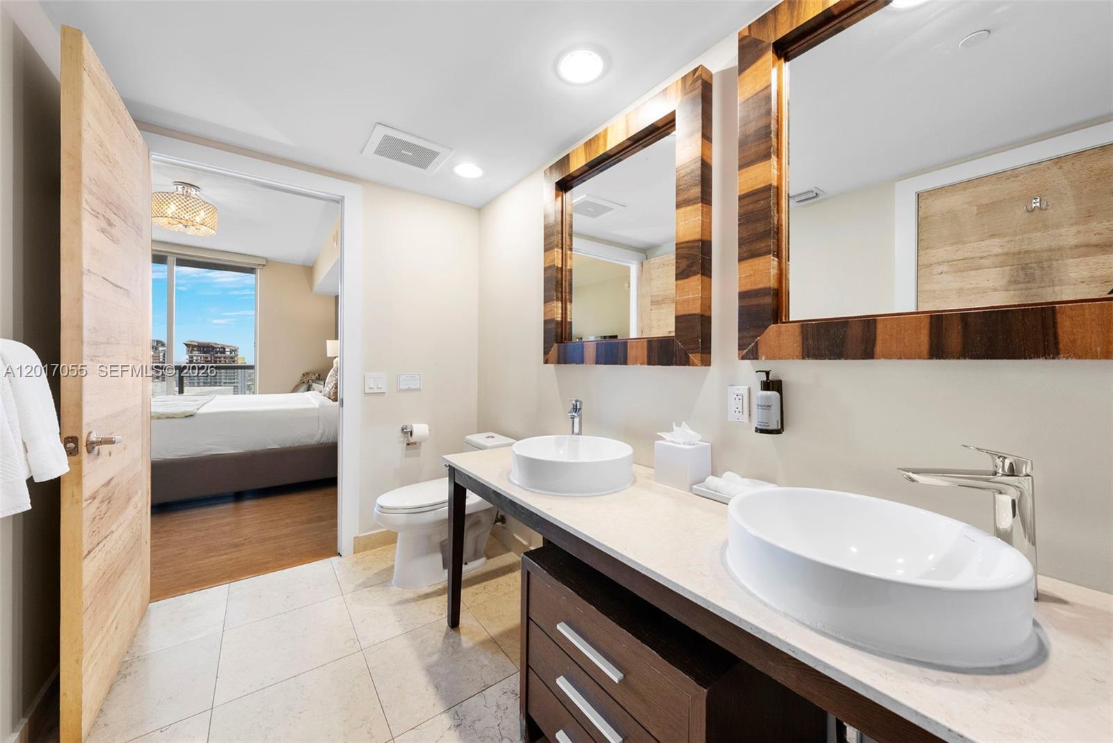 485 Brickell Ave #4606 Miami, FL 33131