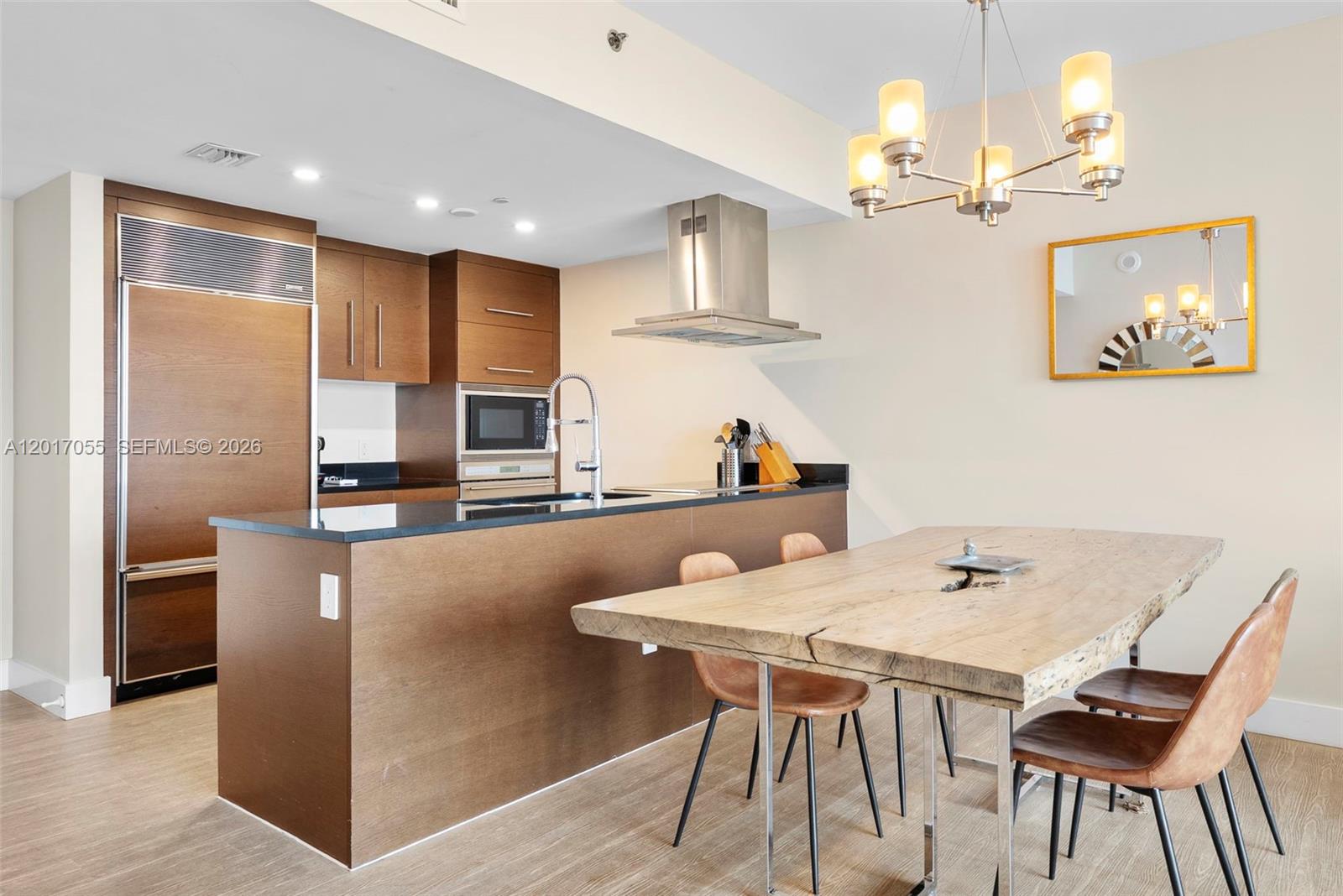 485 Brickell Ave #4606 Miami, FL 33131