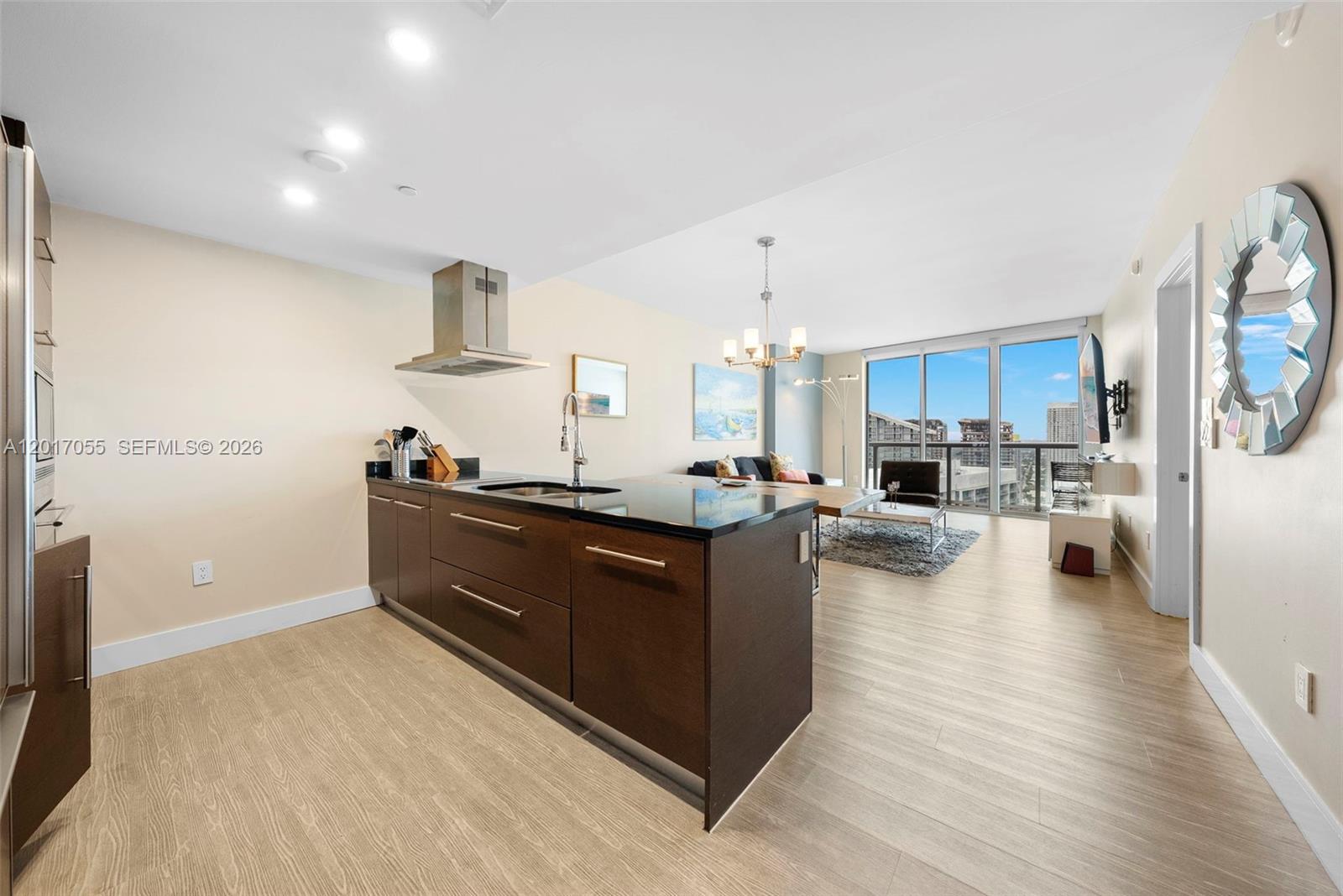 485 Brickell Ave #4606 Miami, FL 33131
