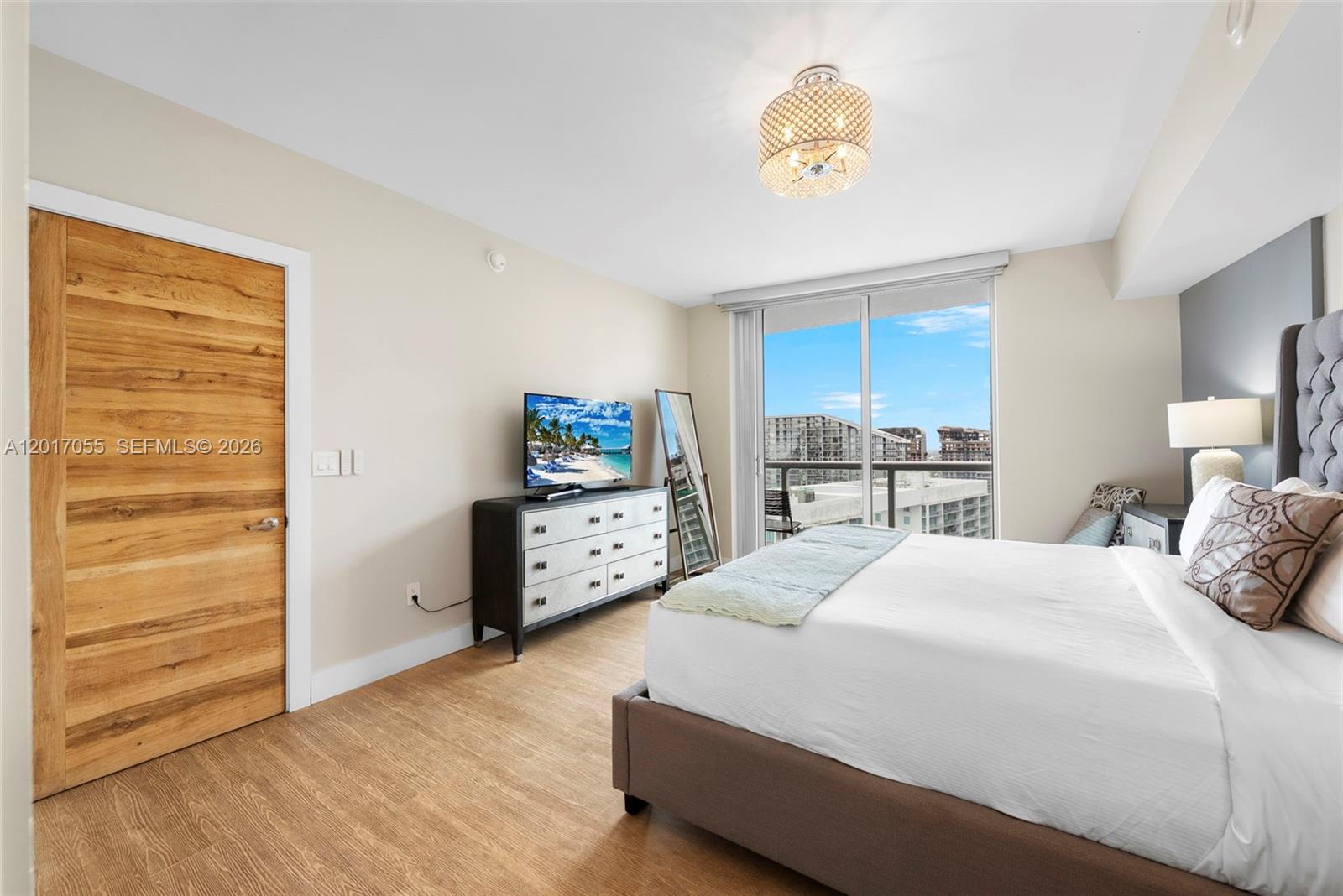 485 Brickell Ave #4606 Miami, FL 33131