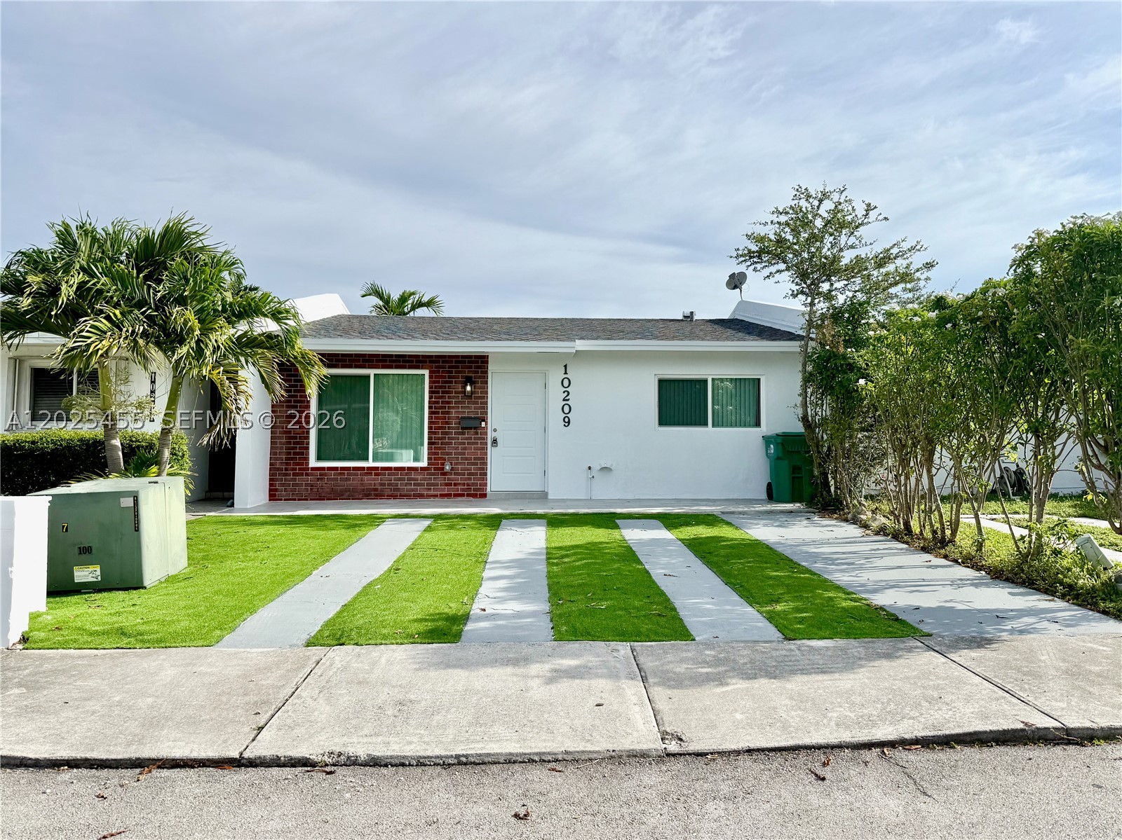 10209 SW 20th Ter