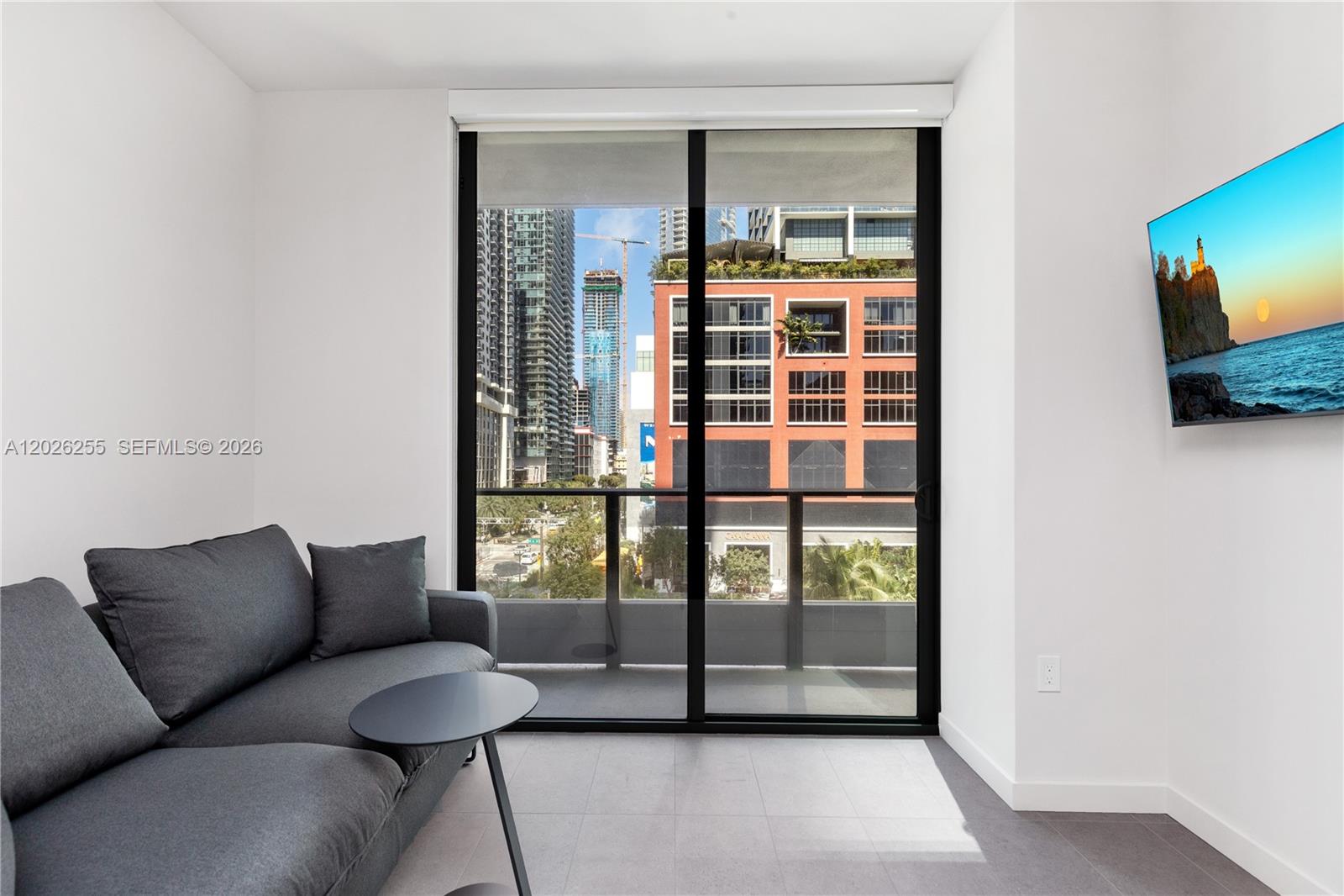 121 NE 5th St #510 Miami, FL 33132