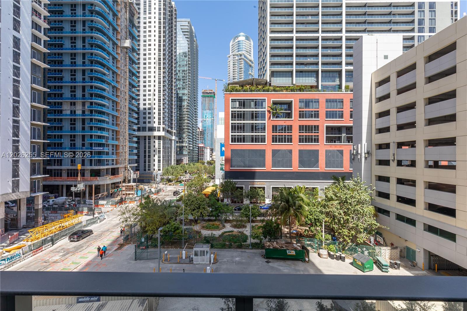 121 NE 5th St #510 Miami, FL 33132