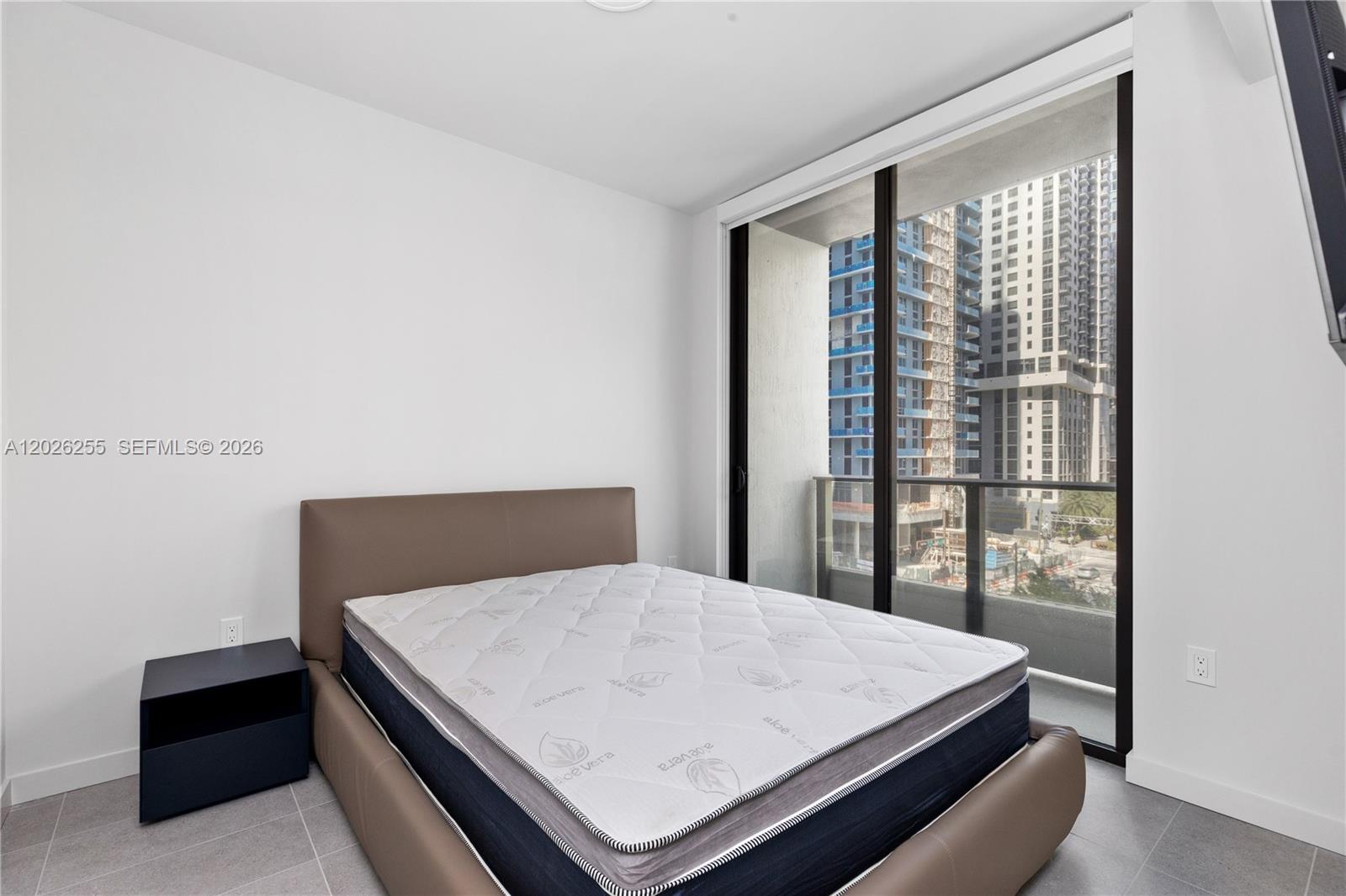121 NE 5th St #510 Miami, FL 33132