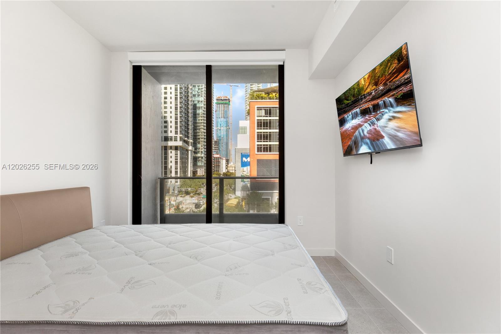 121 NE 5th St #510 Miami, FL 33132